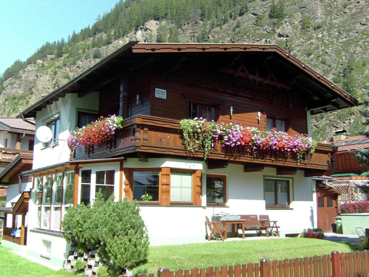 Modern Apartment In Langenfeld Near Ski Area Eksteriør bilde