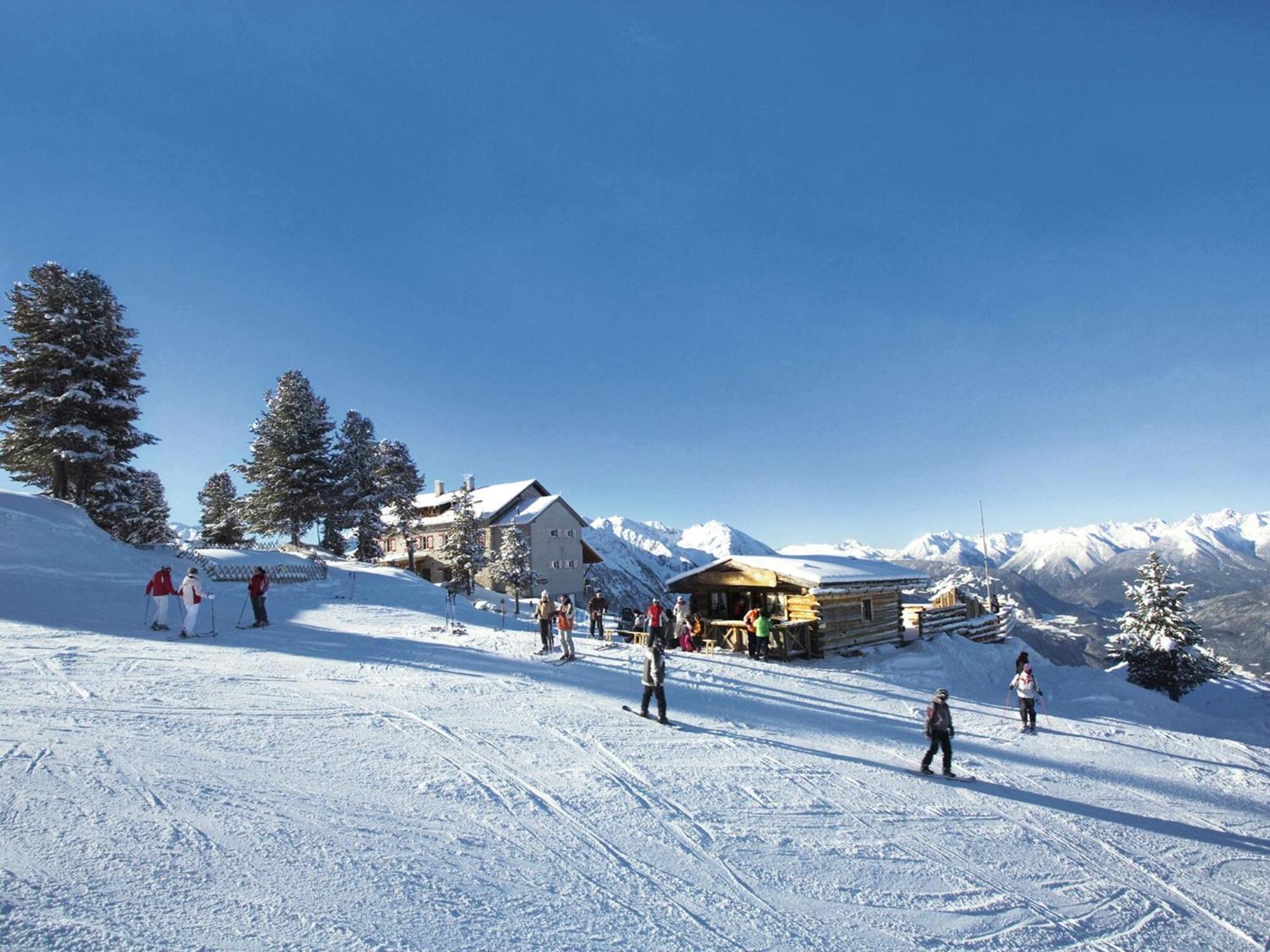 Modern Apartment In Langenfeld Near Ski Area Eksteriør bilde